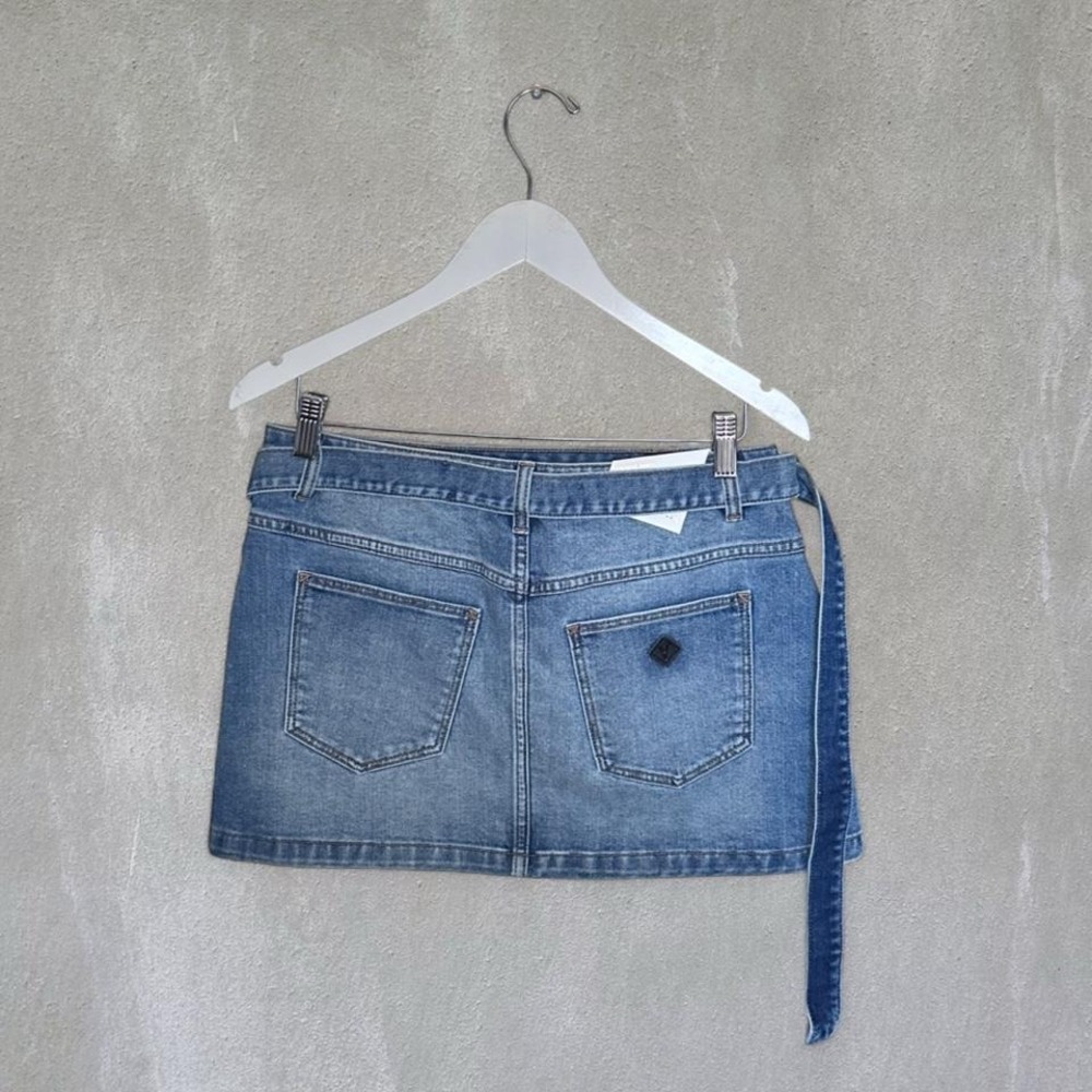 Mini skirt - Picture 2 of 6